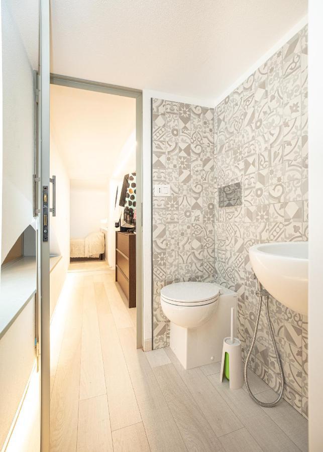 Roma 93 Apartment กาญารี ภายนอก รูปภาพ