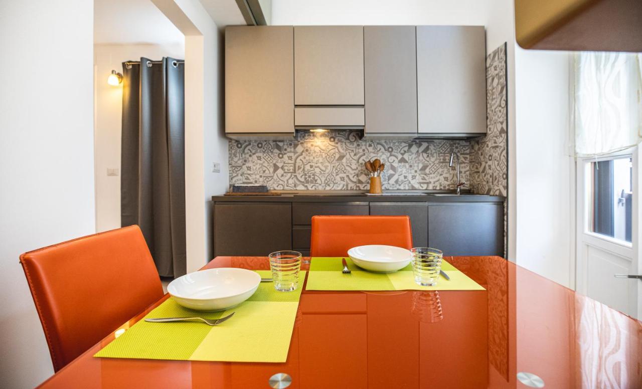 Roma 93 Apartment กาญารี ภายนอก รูปภาพ