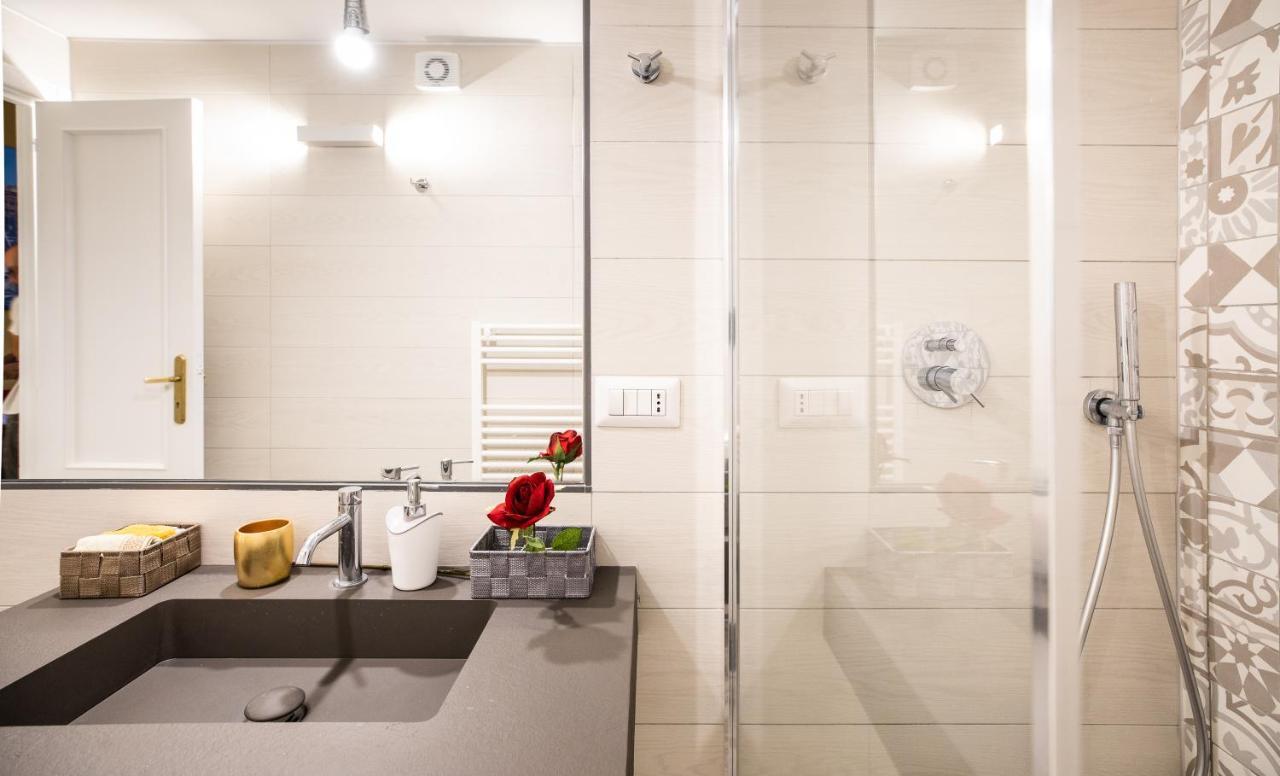 Roma 93 Apartment กาญารี ภายนอก รูปภาพ